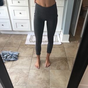Grey cropped Lulu Lemon leggings